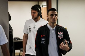 Mantuan e Caque Frana no vestirio antes do jogo contra o Bahia, na Arena Fonte Nova