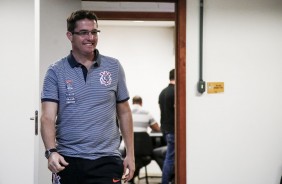 Osmar Loss chega ao vestirio da Arena Fonte Nova para duelo contra o Bahia, pelo Brasileiro