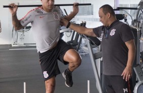 Ralf trabalha na academia do CT durante reapresentação após folga da Copa do Mundo