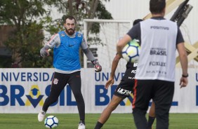 Goleiro Walter durante o treinamento desta tera no CT Joaquim Grava