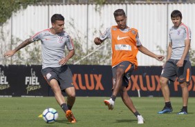 Bruno Xavier e Pedrinho durante o treino deste sábado; Foco no amistoso contra o Cruzeiro