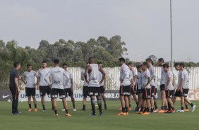 Elenco se reapresentou nesta segunda-feira aps vitria sobre o Grmio no jogo amistoso