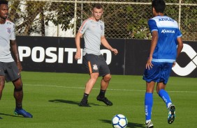 No CT Joaquim Grava, Corinthians faz jogo-treino contra o So Caetano