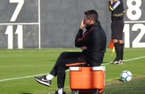 Osmar Loss comandou o jogo-treino contra o So Caetano, no CT