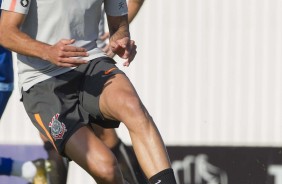 Jonathas no jogo-treino contra o São Caetano, no CT Joaquim Grava