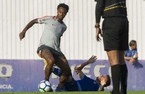 Renê Júnior no jogo-treino contra o São Caetano