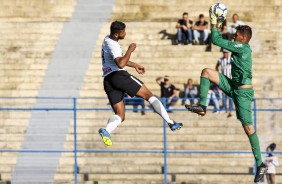 Nathan durante partida contra o Atlético-MG, pelo Brasileirão sub-20