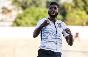 Nathan foi o autor do gol do Corinthians contra o Atlético-MG, pelo Brasileirão sub-20