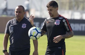 Fagner voltou da Seleo e j est treinando com o grupo para enfrentar o Botafogo, na quarta-feira