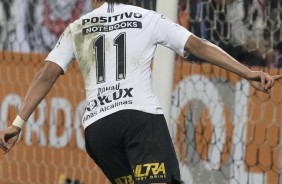 Romero anotou o segundo tento do Timão contra o Botafogo, na Arena Corinthians