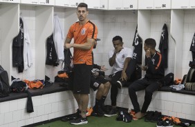 Danilo Avelar no vestiário do Morumbi antes do jogo contra o São Paulo