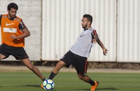 Clayson no treino de hoje no CT Joaquim Grava