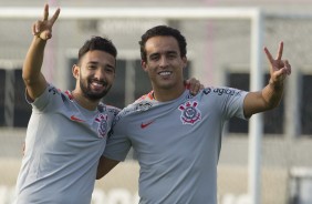 Clayson e Jadson em treinamento para o duelo contra o Cruzeiro