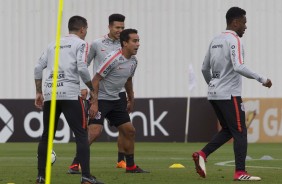 Jadson no treino que antecede o jogo contra o Cruzeiro, pelo Brasileirão