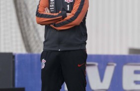 Osmar Loss durante treinamento que antecede o jogo contra o Cruzeiro, na Arena Corinthians