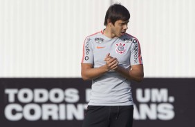 Romero treina com a equipe na preparao para o duelo contra o Cruzeiro