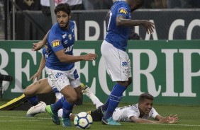 Pedrinho  sempre bem marcado durante as partidas do Corinthians