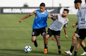 Gabriel e Clayson durante o último treino da equipe em São Paulo