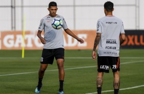 O atacante Matheus Matias no treinamento de hoje no CT; Elenco viaja para Brasília