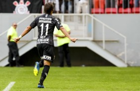 O atacante Romero jogou muito contra o Vasco e anotou trs gols para o Corinthians