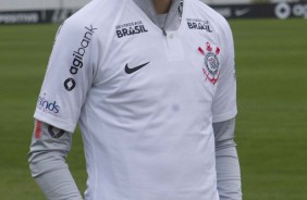 Novo reforço do Corinthians, Ángelo Araos, já traja o manto alvinegro