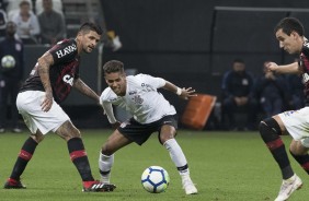 Pedrinho  sempre muito marcado durante as partidas, contra o Atltico-PR no foi diferente