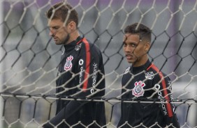 Henrique e Pedrinho durante o treinamento de reapresentao da equipe; Foco no Colo-Colo