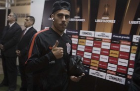 Gabriel antes do jogo contra o Colo-Colo, no Chile