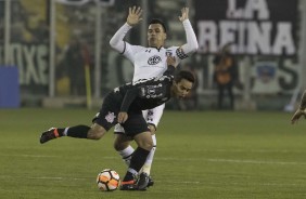O meia Jadson durante a partida contra o Colo-Colo, no Chile, pela Libertadores 2018