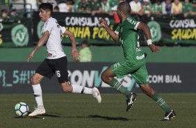 Ángelo Araos foi titular contra a Chapecoense, pelo Brasileirão, na Arena Condá