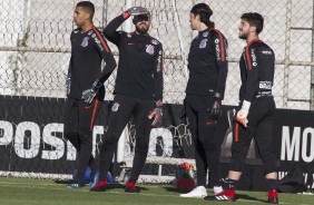 Arqueiros do Timão durante o treinamento no CT Joaquim Grava