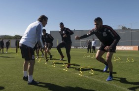 Treinamento no CT Joaquim Grava com foco no duelo contra a Chapecoense