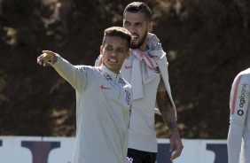 Garoto Pedrinho no treino em Chapecó