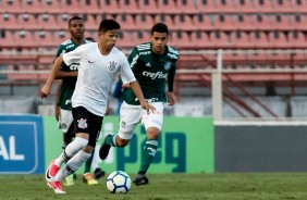 Adson durante o jogo contra o Palmeiras, pelo Brasileiro Sub-20