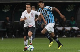 Jadson em partida contra o Grmio, pelo Brasileiro