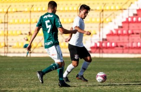 Fabrício Oya durante derrota para o Palmeiras, pelo Paulista Sub-20