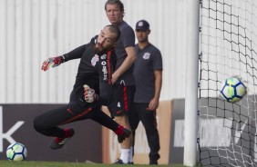 Goleiro Walter treina nesta segunda-feira para enfrentar o Fluminense, pelo Brasileiro