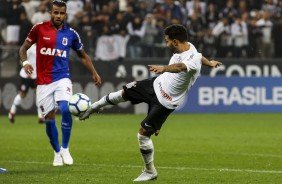 Clayson durante jogo contra o Paran, na Arena Corinthians