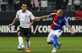 Jadson durante o jogo contra o Paran Clube, pela Campeonato Brasileiro.