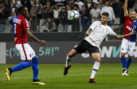 Pedro Henrique durante jogo contra o Paran, na Arena Corinthians