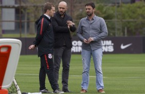 Alessandro esteve no treino desta segunda-feira.