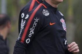 Mateus Vital no treino preparatório para o jogo contra o Colo-colo.