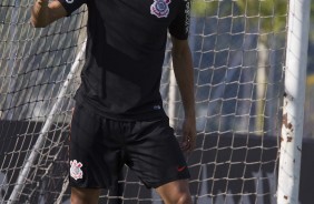 Roger lutou at o fim no jogo contra o Colo-Colo na ltima quarta-feira