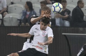 Araos durante o empate em 1 a 1 com o Atltico-MG, na Arena Corinthians