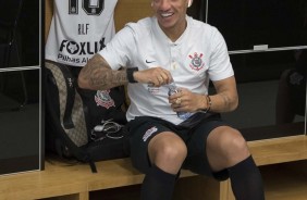 Ralf no vestiário antes de enfrentar o Atlético-MG