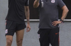 Jonathas no CT Joaquim Grava durante o treino de reapresentao da equipe