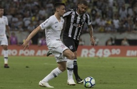 Mantuan jogando contra o Ceará, pelo Brasileirão