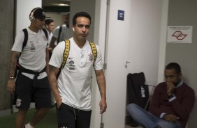 Jadson chega ao vestirio para a partida contra o Palmeiras