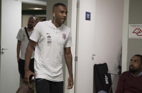 Jogadores antes da partida contra o Palmeiras