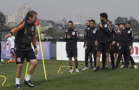 Jogadores durante o último treino antes de enfrentar o Palmeiras